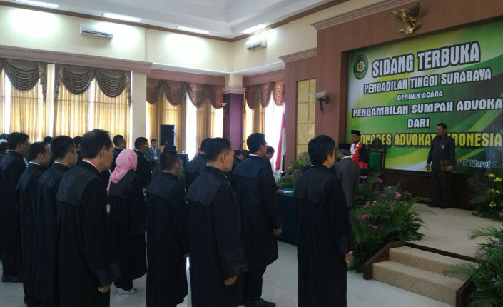 Sidang Terbuka Pengambilan Sumpah Advokat KAI Jawa Timur | Surabaya, 17 Maret 2016 6