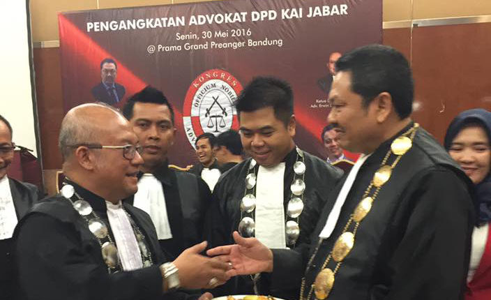 Sidang Terbuka DPP KAI dengan agenda Pengangkatan Advokat KAI Jawa Barat. Hotel Prama Grand Preanger Bandung 1