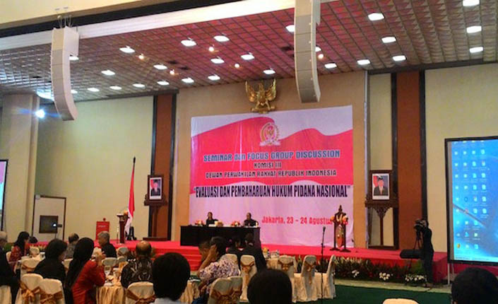 DPR Gelar Seminar Evaluasi Pembaharuan Hukum Nasional