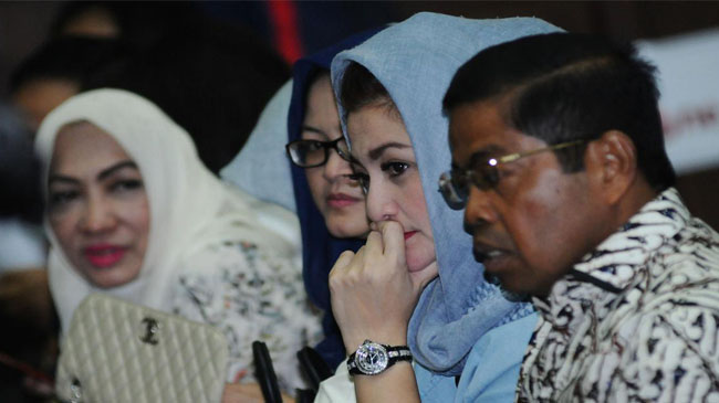 Sidang Lanjutan Novanto, Idrus Pilih Duduk Berdekatan Deisti