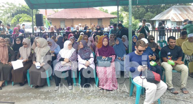 Eksekusi Hukuman Cambuk di Aceh Jadi Tontonan Turis Malaysia