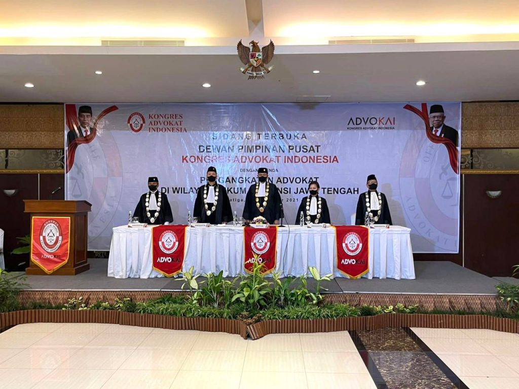 pelantikan advokat jawa tengah kongres advokat indonesia